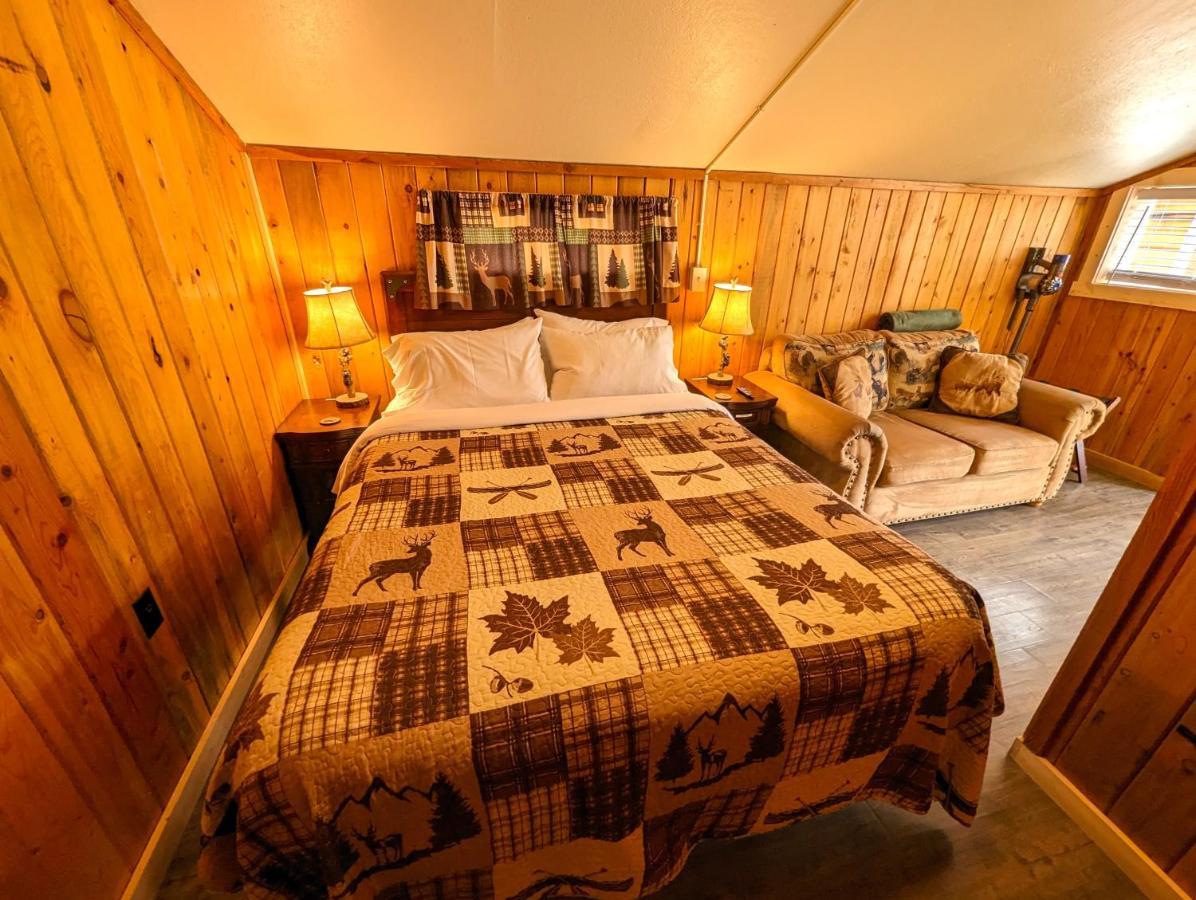 Yellowstone'S Treasure Cabins Gardiner Luaran gambar