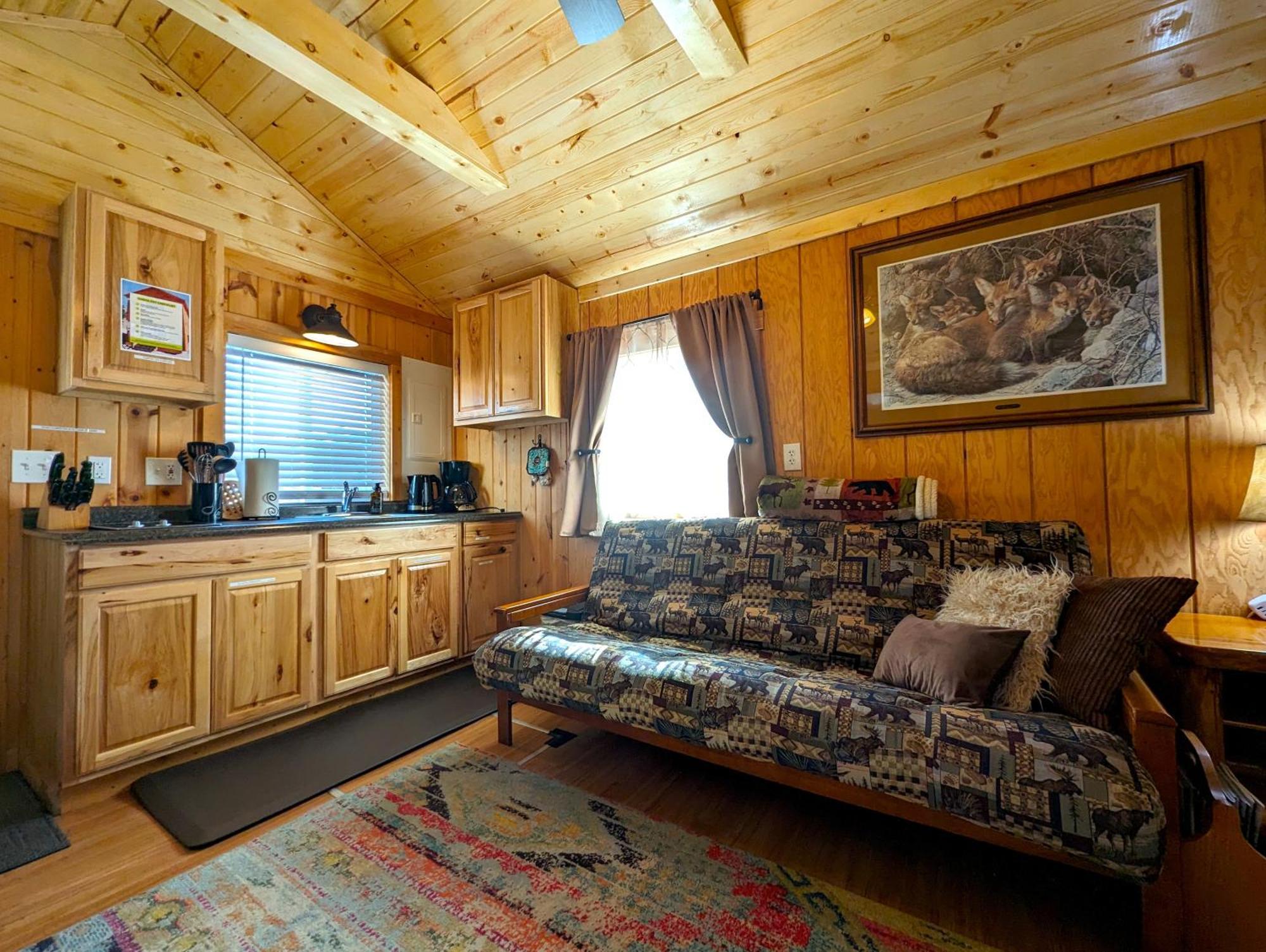 Yellowstone'S Treasure Cabins Gardiner Luaran gambar