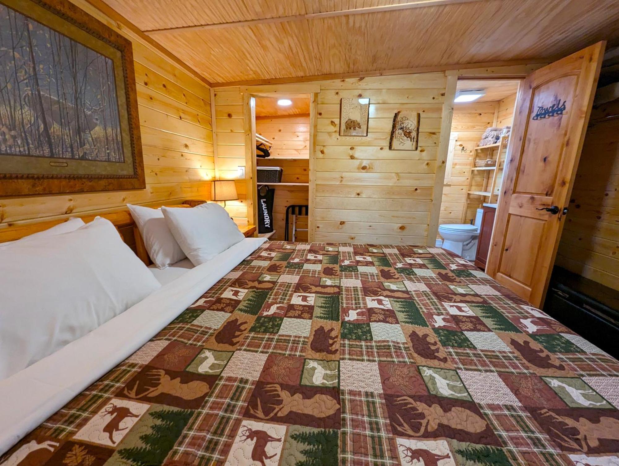 Yellowstone'S Treasure Cabins Gardiner Luaran gambar