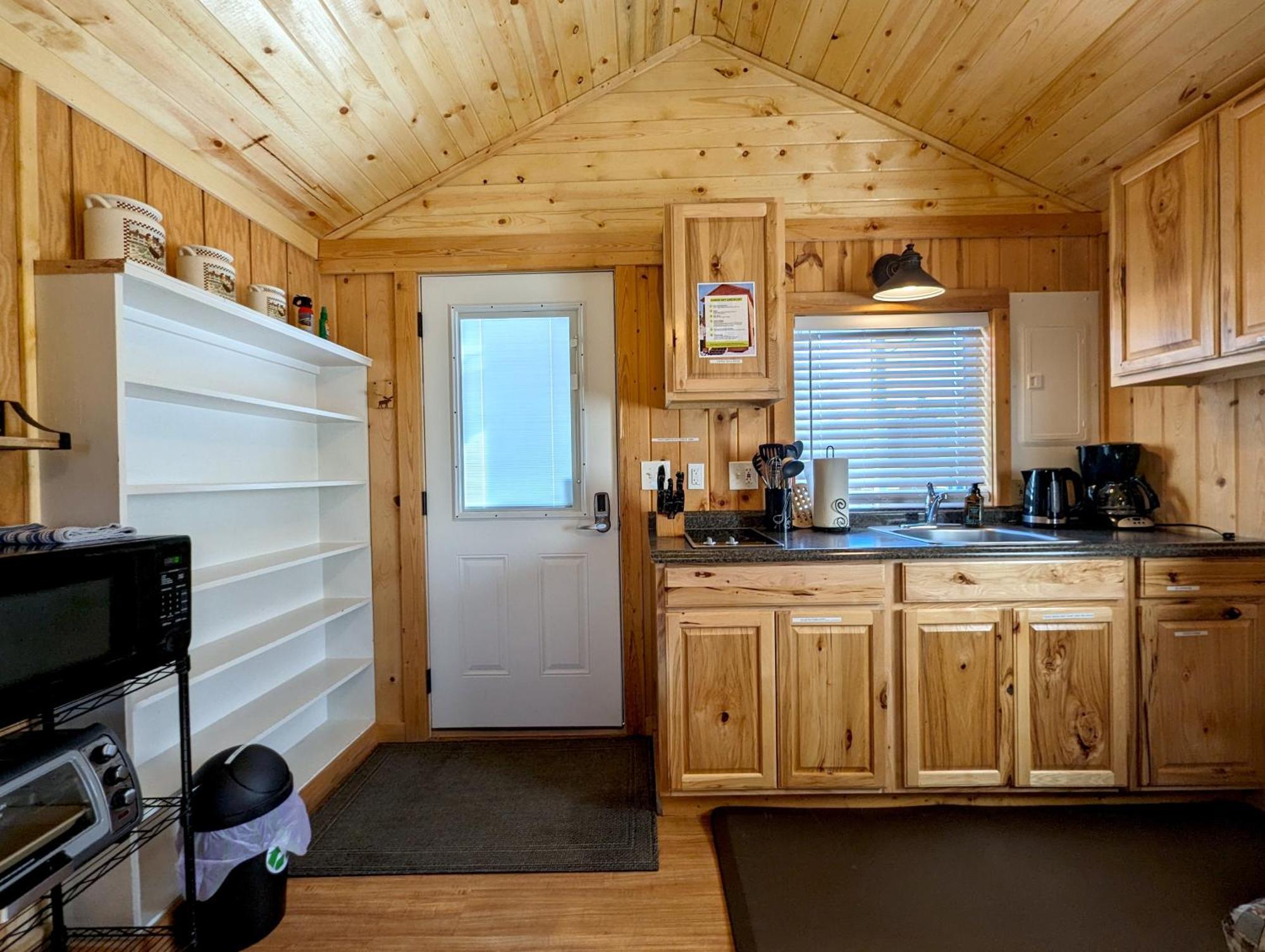 Yellowstone'S Treasure Cabins Gardiner Luaran gambar