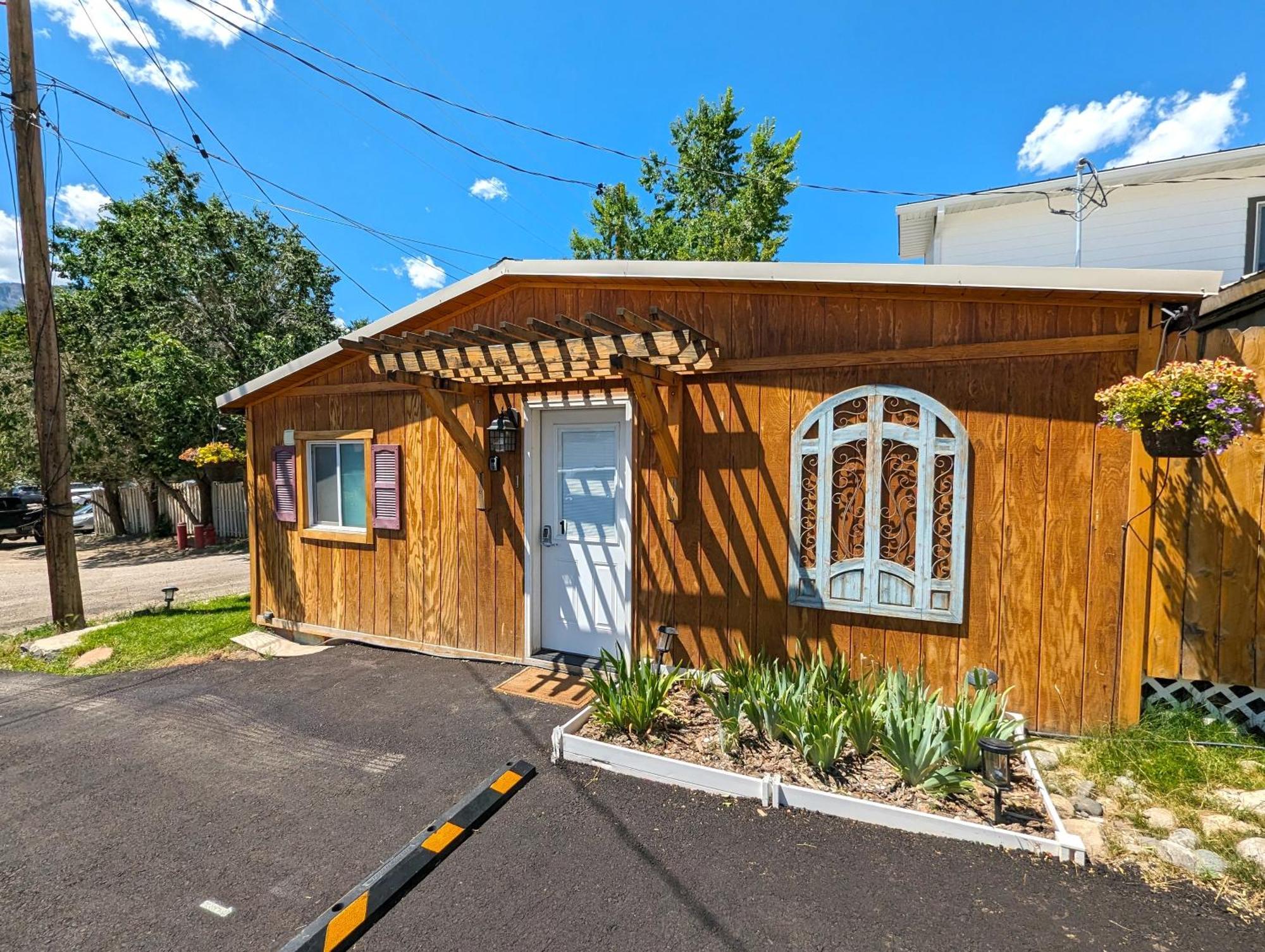 Yellowstone'S Treasure Cabins Gardiner Luaran gambar