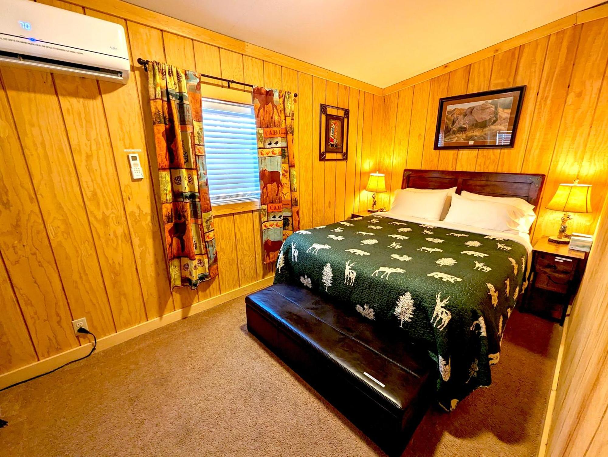Yellowstone'S Treasure Cabins Gardiner Luaran gambar